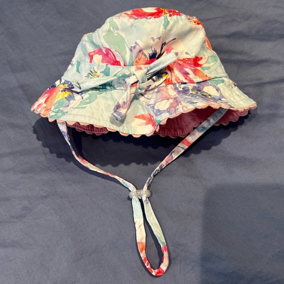EUC/Like New - Millymook Baby Bucket / Sun Hat - Reversible (0-12 months) - Picture 3 of 8